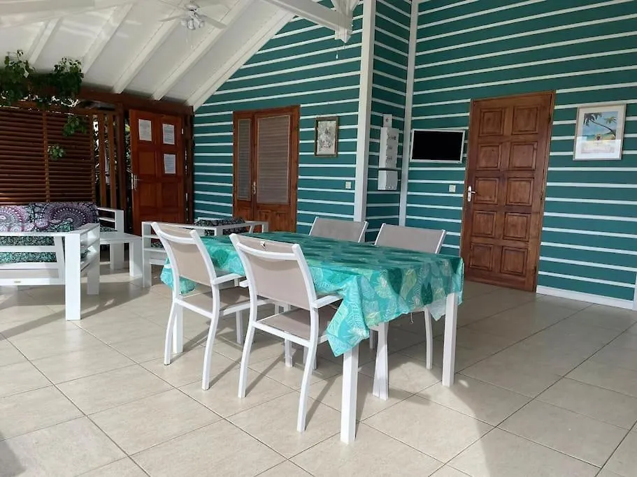 Superbe Villa Face A La Mer Pointe-Noire